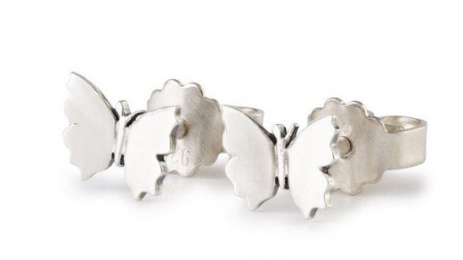 Kleiner Fl�gelschlag Ohrstecker, Silber